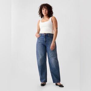 GAP High Rise Barrel Jeans Size 32 Regular